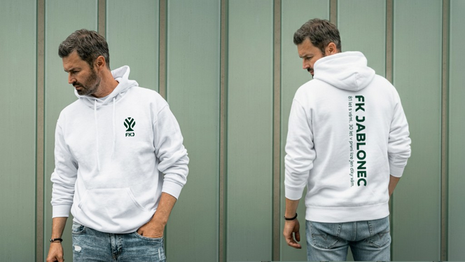carousel-hoodie-Bt4CSh6l